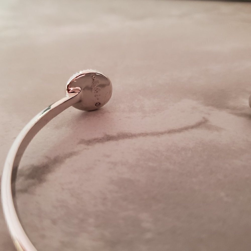 ✨ Stella and Dot Silver Pave Rhinestones Crystal Minimalist Modern Cuff Bracelet - Picture 8 of 9